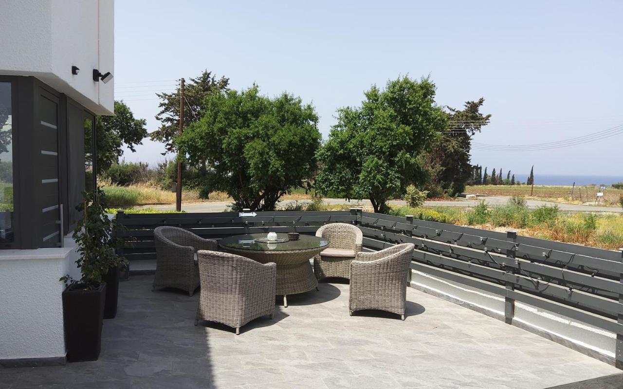 The Summer Haven Полис Экстерьер фото